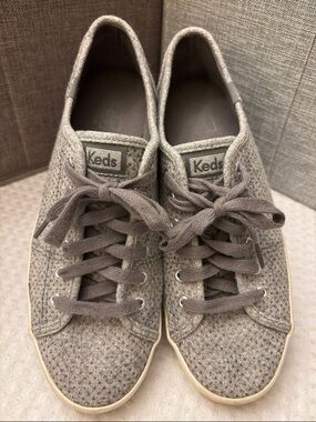 Keds Size 8.5/39.5 Classic Gray Glitter Wool-Textured Lace-Up Sneakers Preppy